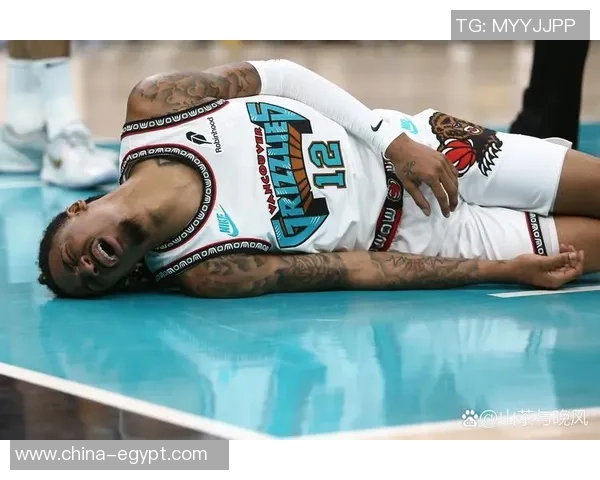 足球明星脚踝肿胀现象分析及其对运动表现的影响探讨